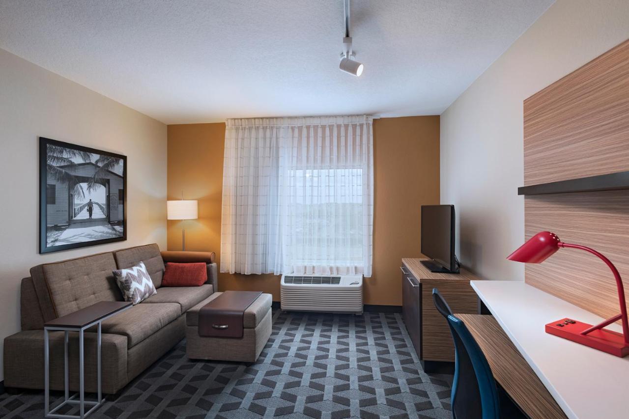 Towneplace Suites By Marriott Naples Vineyards Exteriör bild