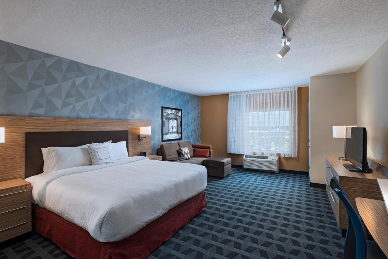 Towneplace Suites By Marriott Naples Vineyards Exteriör bild